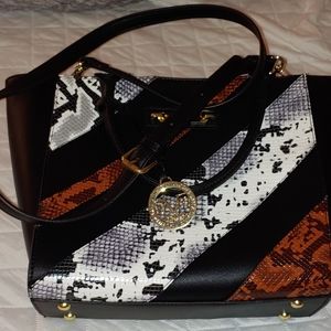 versace 19v69 italia abbigliamento sportivo srl pu